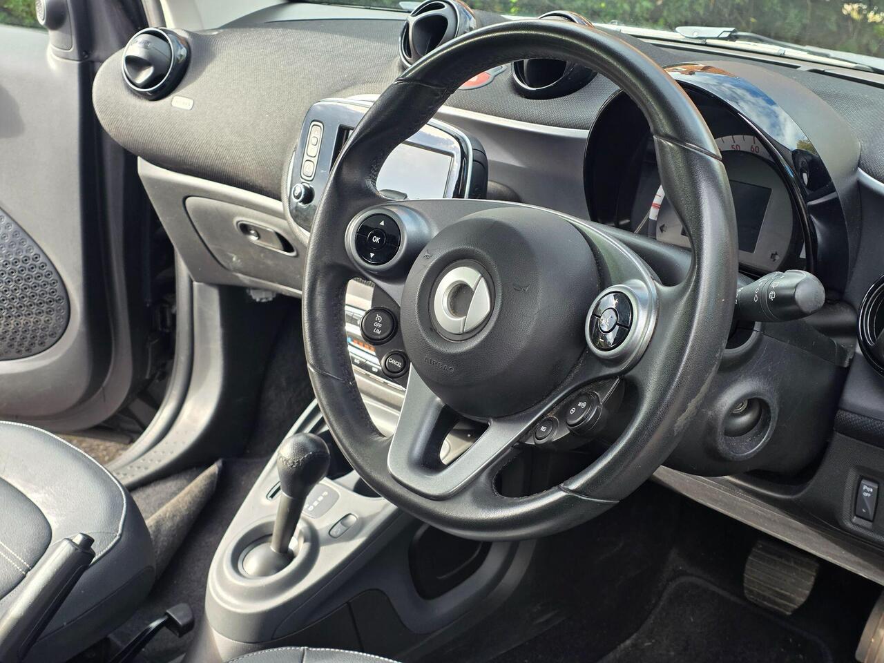 Smart fortwo Prime photo 45 of 50