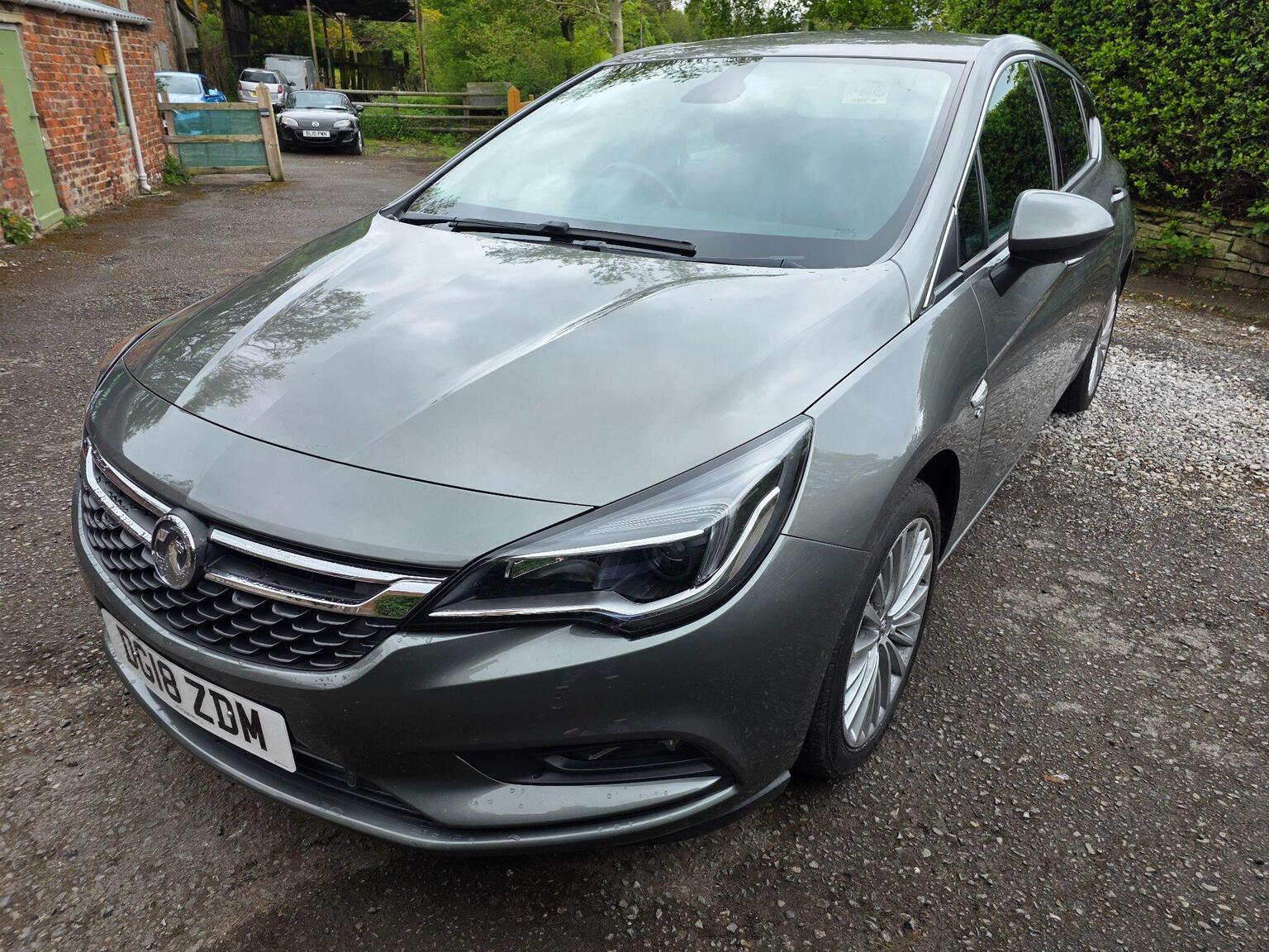 Vauxhall Astra photo 11 of 23