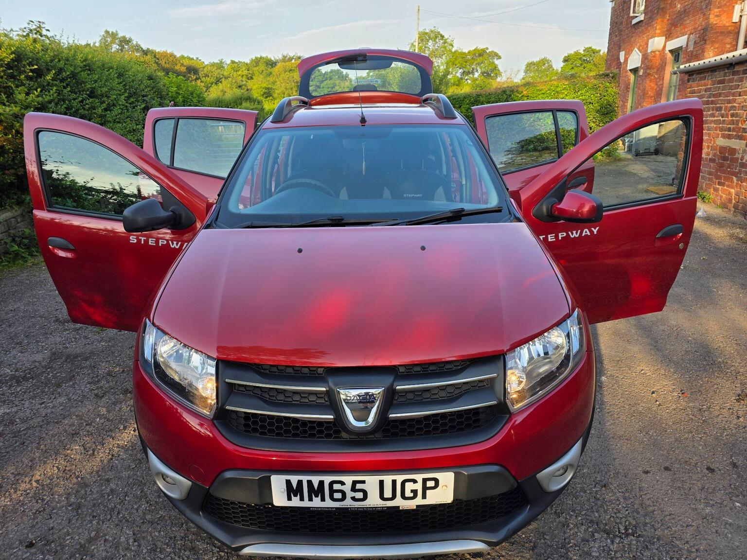 Dacia Sandero Stepway photo 3 of 20