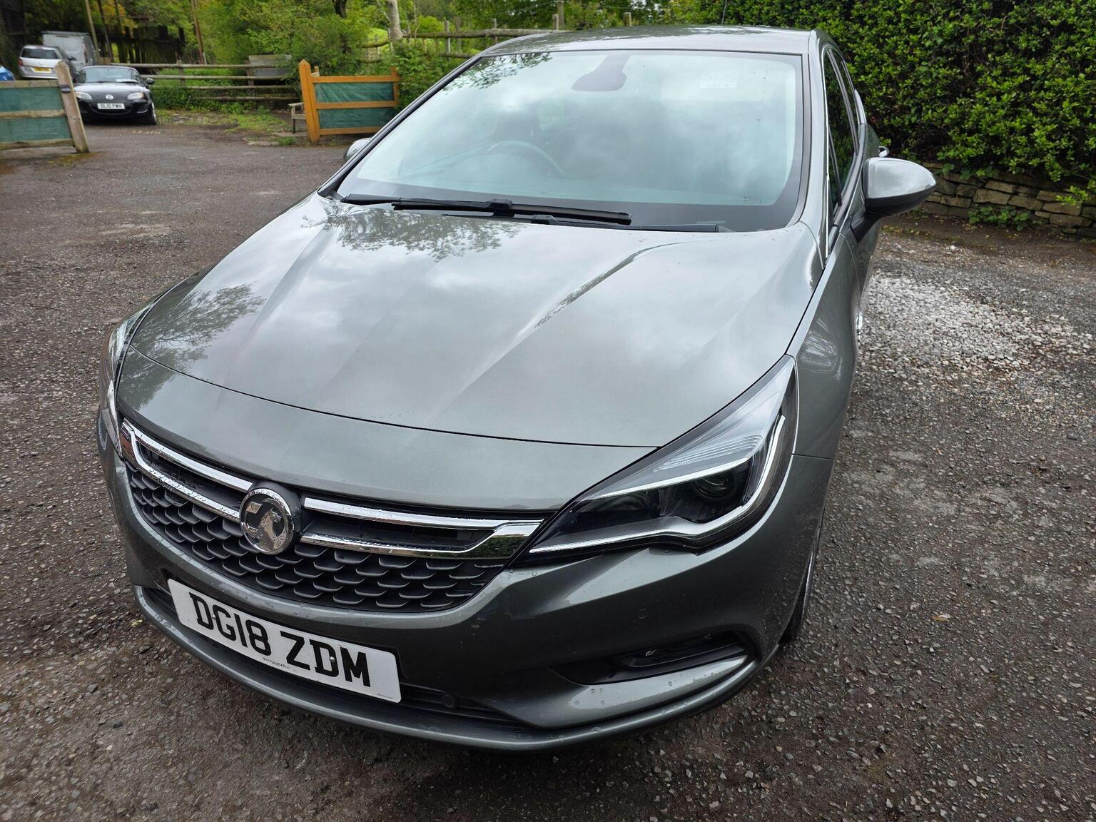 Vauxhall Astra photo 3 of 23