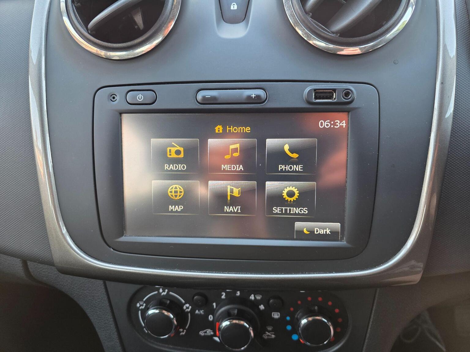 Dacia Sandero Stepway photo 6 of 20