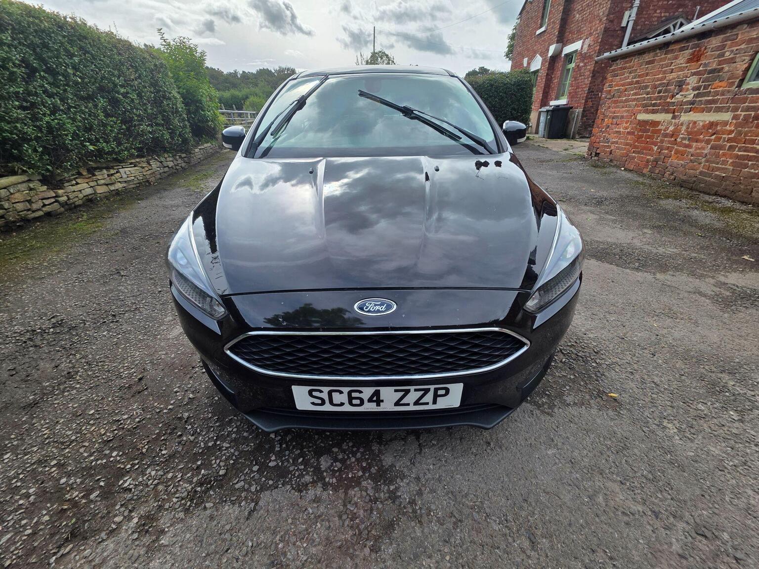Ford Focus photo 5 of 26