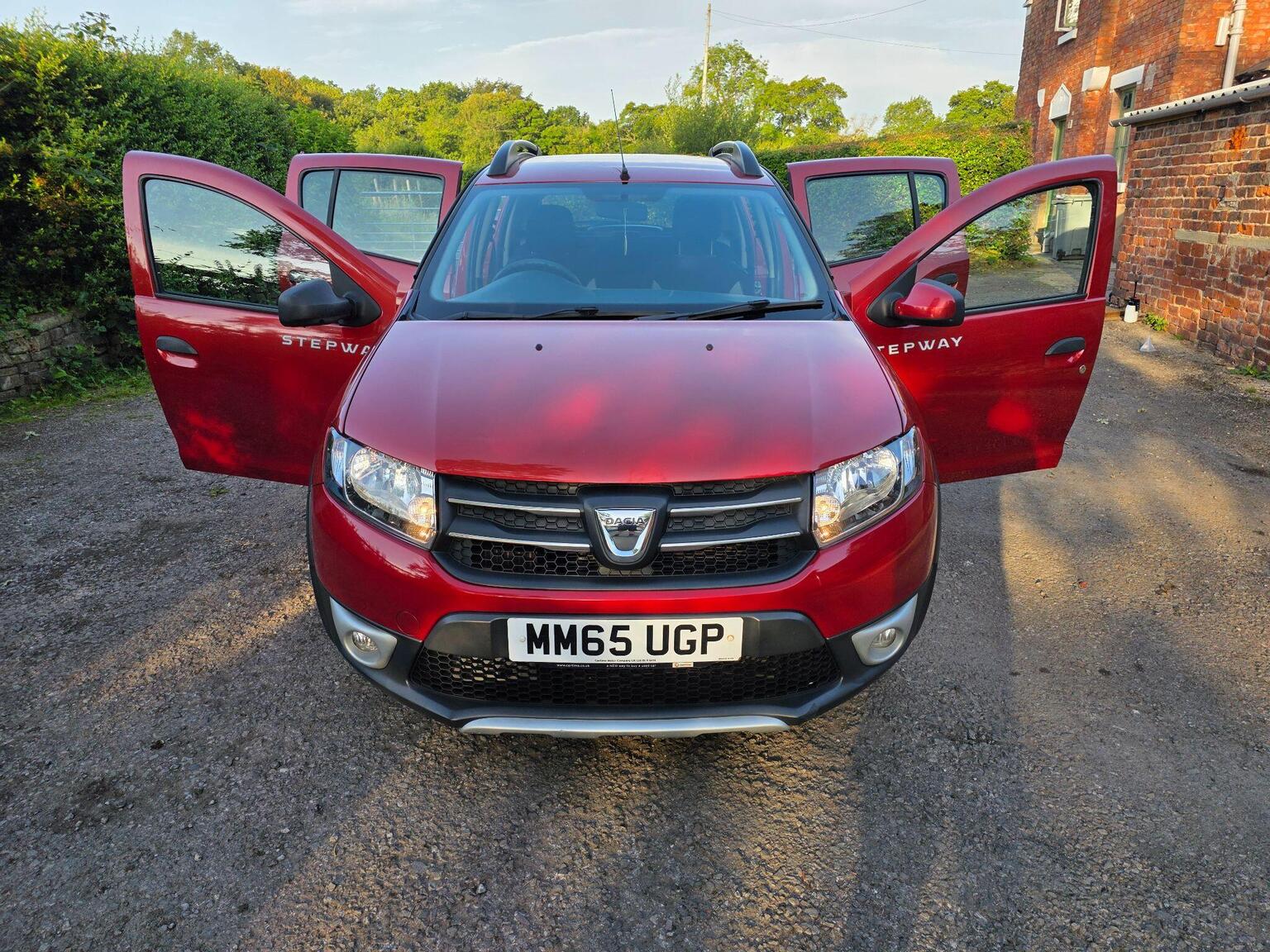 Dacia Sandero Stepway photo 4 of 20