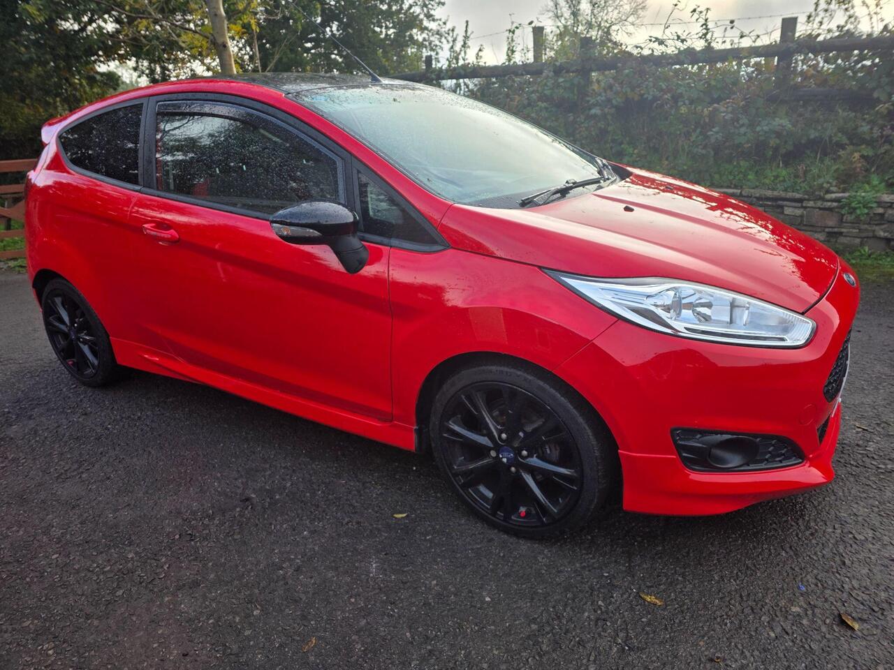 Ford Fiesta Zetec S photo 9 of 62
