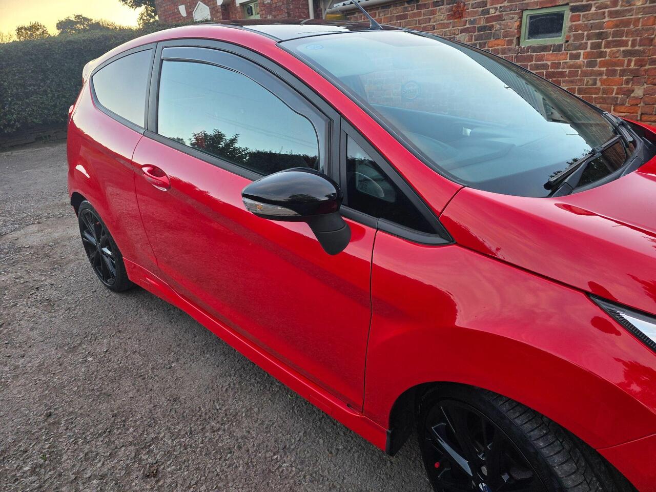 Ford Fiesta Zetec S photo 42 of 62