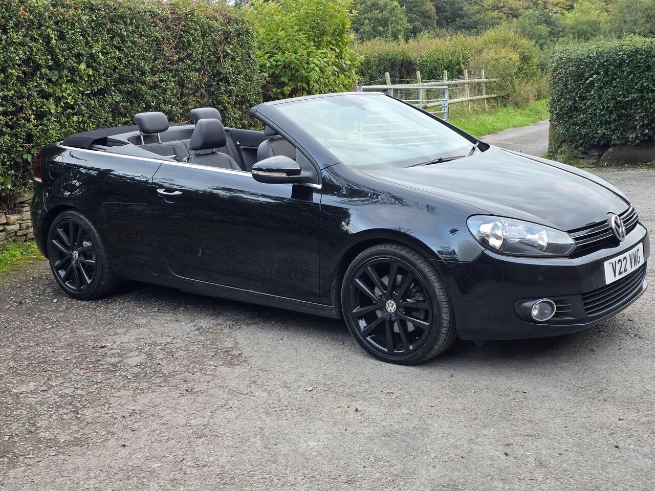 Volkswagen Golf Cabriolet photo 1 of 40