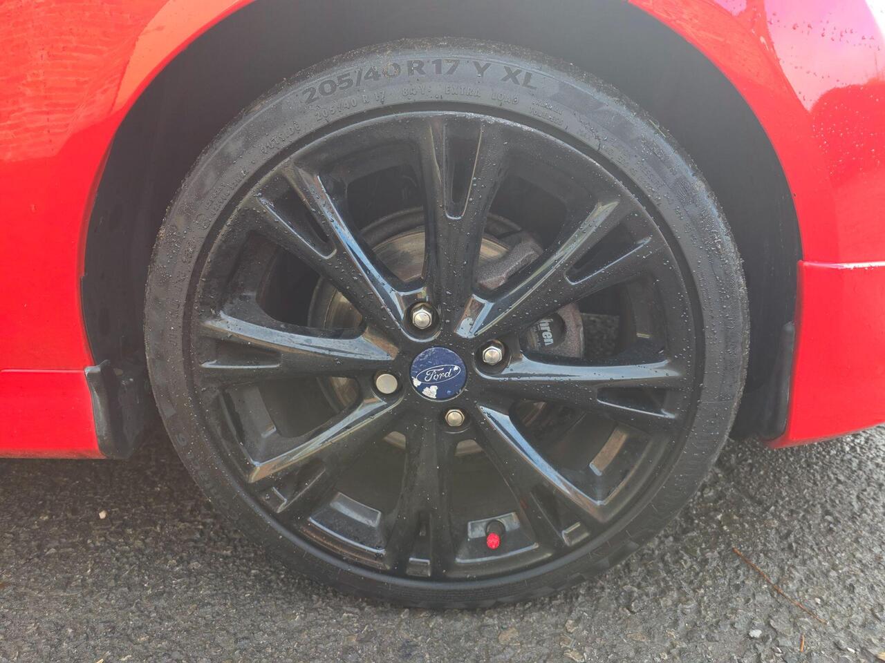 Ford Fiesta Zetec S photo 37 of 62
