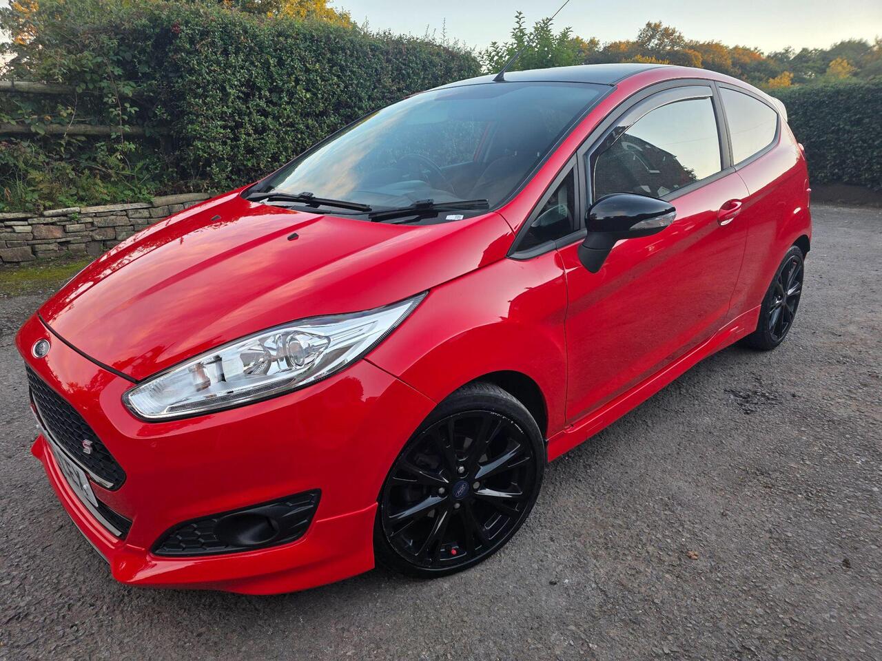 Ford Fiesta Zetec S photo 3 of 62