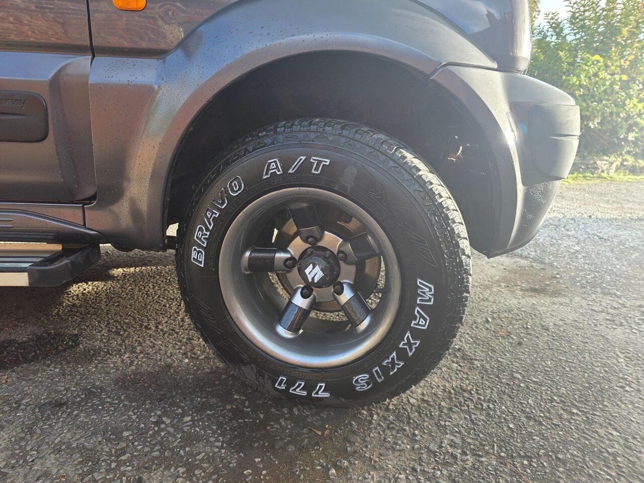 Suzuki Jimny photo 47 of 61